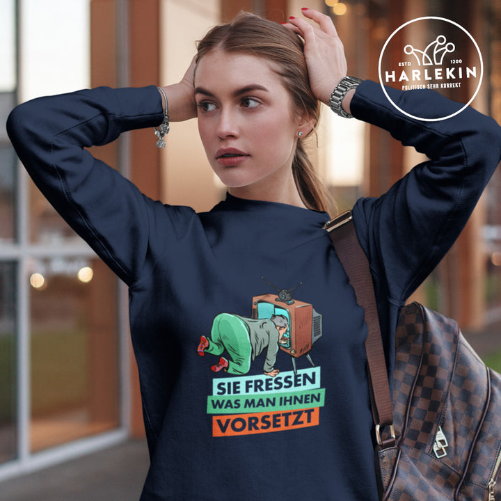 SWEATER MÄDELS • SIE FRESSEN WAS MAN IHNEN VORSETZT