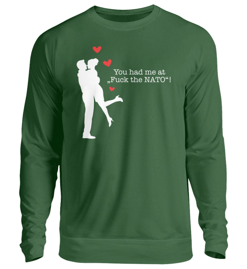 SWEATER MÄDELS • YOU HAD ME AT FUCK THE NATO-HARLEKINSHOP