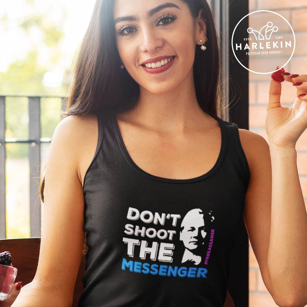 TANK TOP MÄDELS • FREE ASSANGE: DON'T SHOOT THE MESSENGER!-HARLEKINSHOP