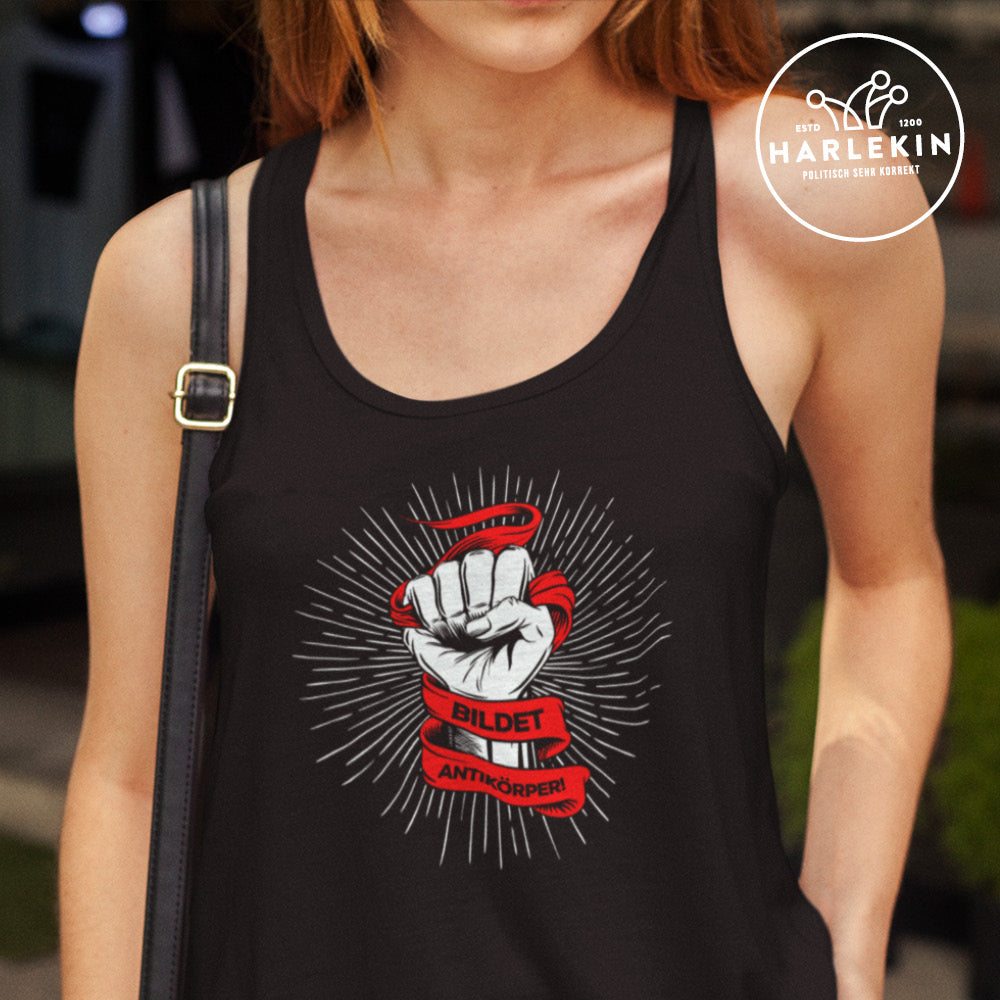 FREIE LINKE TANK TOP MÄDELS • BILDET ANTIKÖRPER