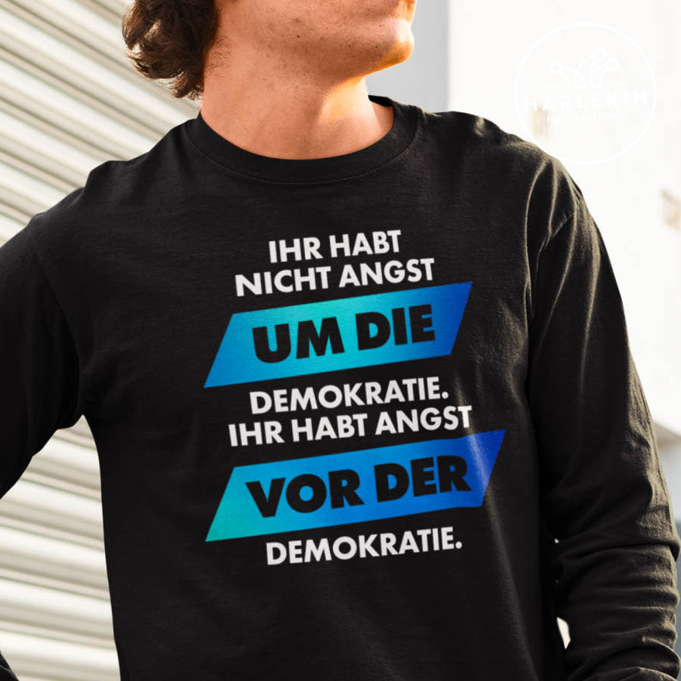 SWEATER BUBEN • ANGST VOR DER DEMOKRATIE