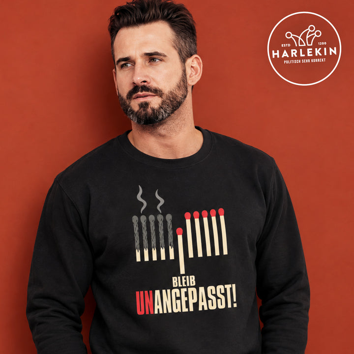 SWEATER BUBEN • BLEIB UNANGEPASST