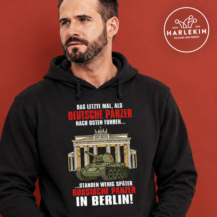 HOODIE BUBEN • DAS LETZTE MAL, ALS DEUTSCHE PANZER NACH OSTEN FUHREN