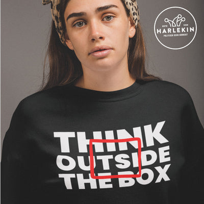 SWEATER MÄDELS • THINK OUTSIDE THE BOX